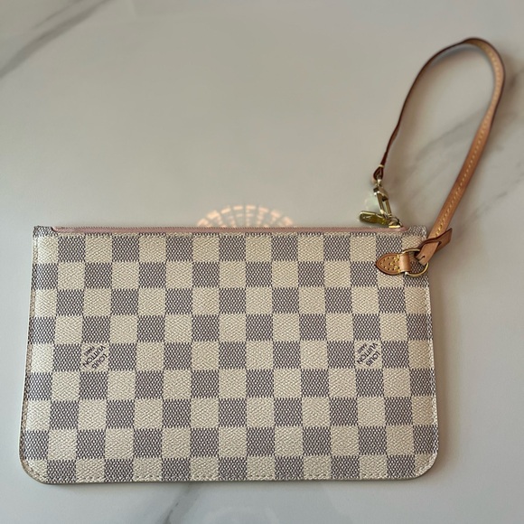 Louis Vuitton Azure Pouchette with Vachetta Leather Strap - Picture 11 of 12